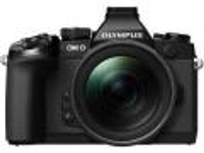Olympus OM-D E-M1 (12 - 40 mm f2.8 - PRO Lens) Mirrorless Camera