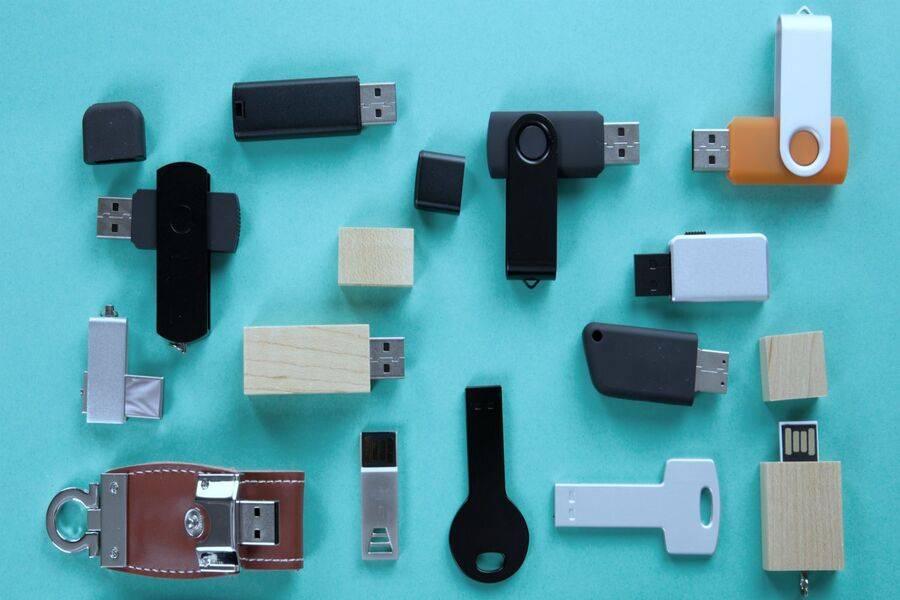 pricedekho-pen-drive-buying-guide-storage-interface-and-more